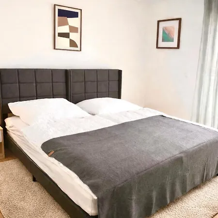 Lejlighed Mit Balkon In Ruhiger Lage Von Kreuztal-zentrum *